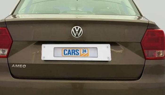 2018 Volkswagen Ameo COMFORTLINE 1.0L, Petrol, Manual, 79,590 km, Dicky (Boot door) - Minor scratches