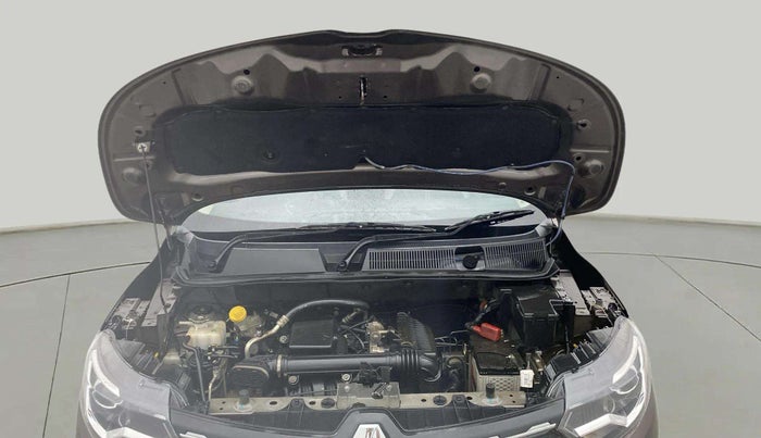 2022 Renault TRIBER RXZ AMT, Petrol, Automatic, 8,379 km, Open Bonet