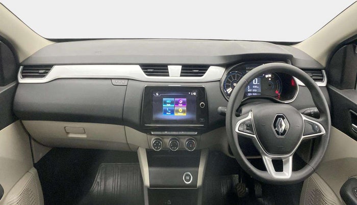 2022 Renault TRIBER RXZ AMT, Petrol, Automatic, 8,379 km, Dashboard