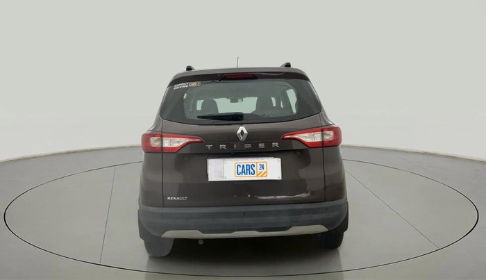 2022 Renault TRIBER RXZ AMT, Petrol, Automatic, 8,379 km, Back/Rear