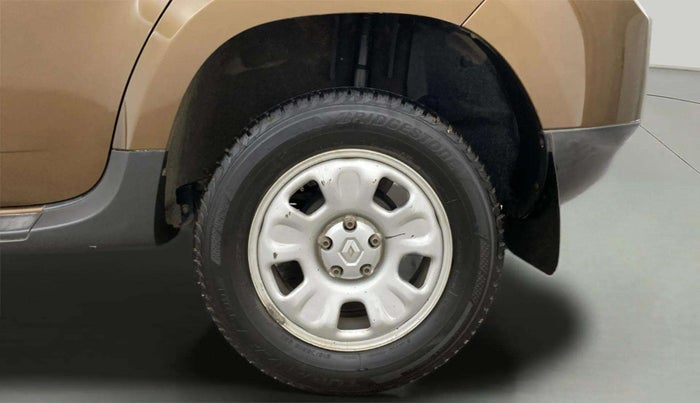 2013 Renault Duster 85 PS RXL DIESEL, Diesel, Manual, 87,338 km, Left Rear Wheel