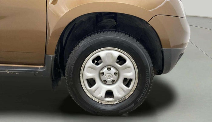 2013 Renault Duster 85 PS RXL DIESEL, Diesel, Manual, 87,338 km, Right Front Wheel