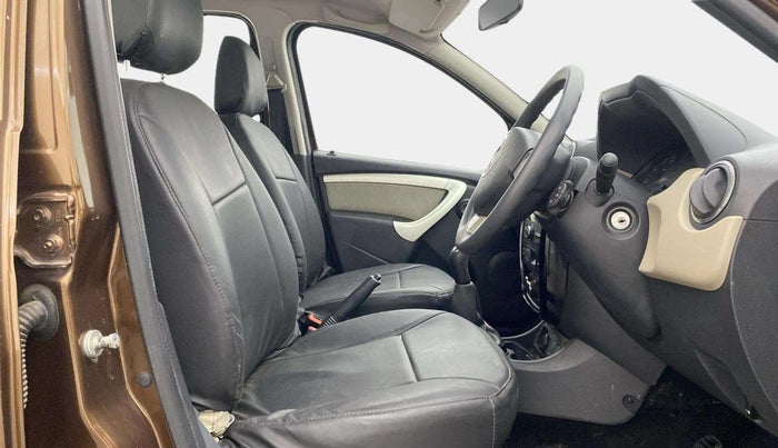 2013 Renault Duster 85 PS RXL DIESEL, Diesel, Manual, 87,338 km, Right Side Front Door Cabin