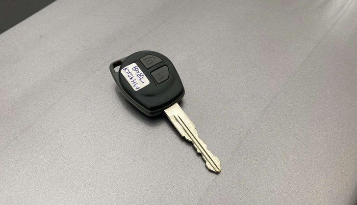 2014 Maruti Swift Dzire VXI, Petrol, Manual, 51,650 km, Key Close Up