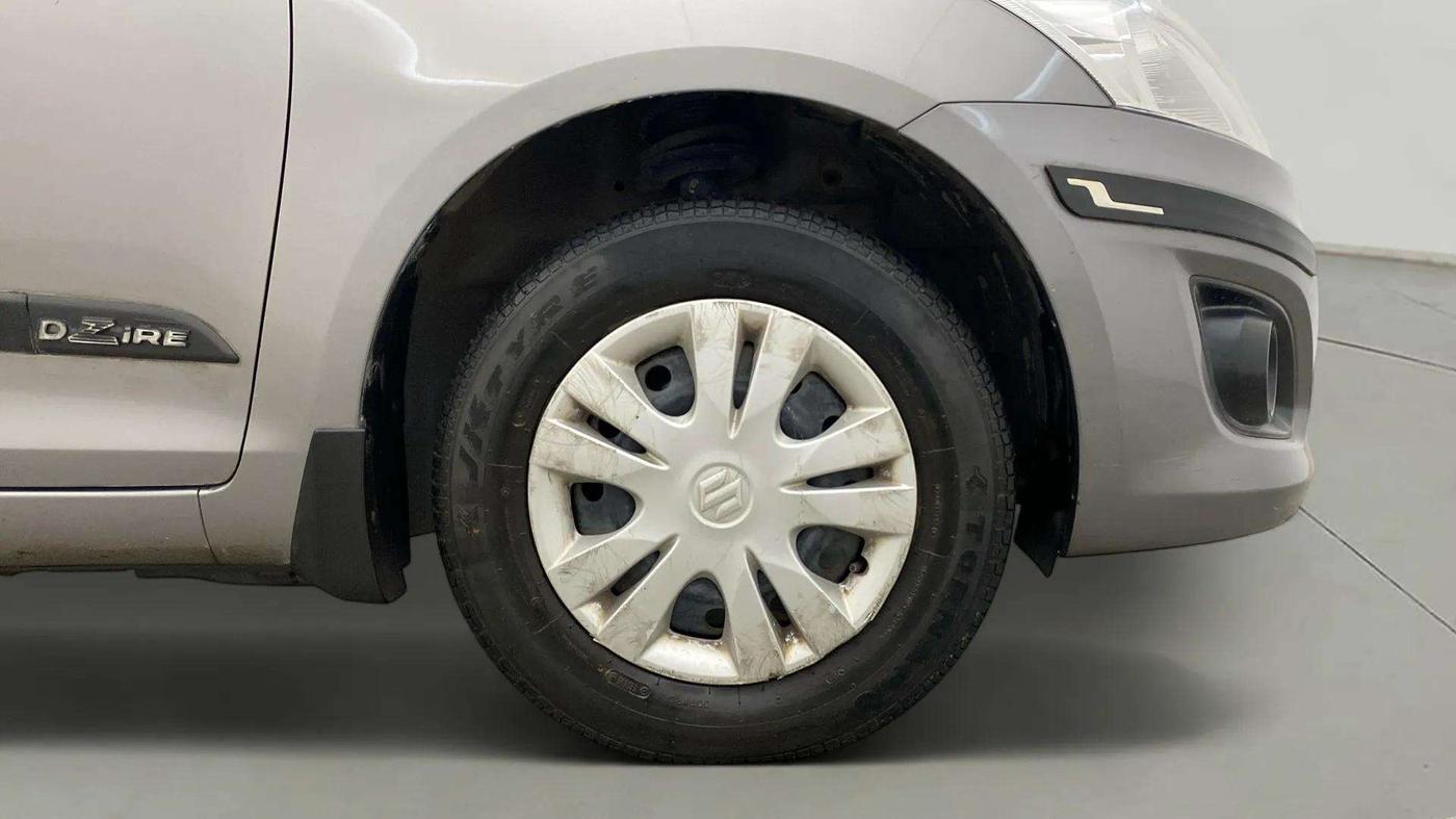 2014 Maruti Swift Dzire VXI, Petrol, Manual, 51,650 km, Right Front Wheel