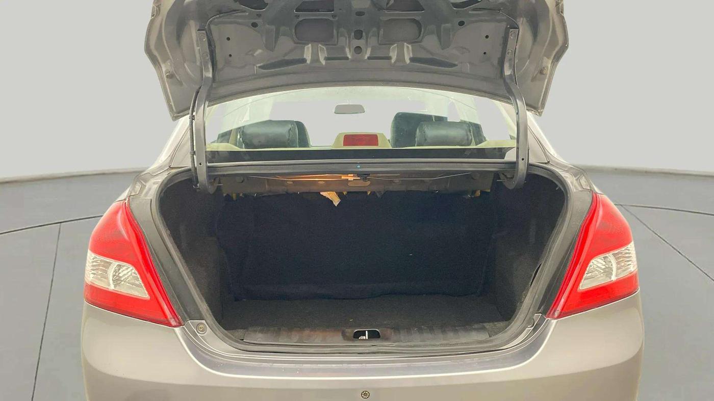 2014 Maruti Swift Dzire VXI, Petrol, Manual, 51,650 km, Boot Open Zoomed View