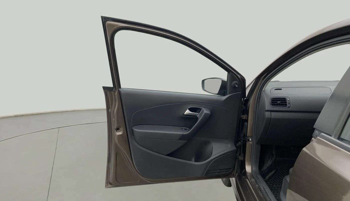 2019 Volkswagen Polo TRENDLINE 1.0L, Petrol, Manual, 25,854 km, LHS Front Door