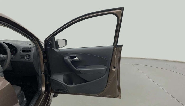 2019 Volkswagen Polo TRENDLINE 1.0L, Petrol, Manual, 25,854 km, RHS Front Door