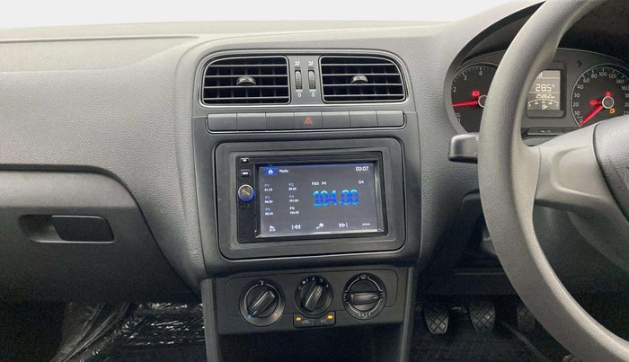 2019 Volkswagen Polo TRENDLINE 1.0L, Petrol, Manual, 25,854 km, Air Conditioner