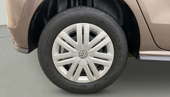 2019 Volkswagen Polo TRENDLINE 1.0L, Petrol, Manual, 25,854 km, Right Rear Wheel