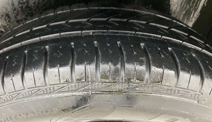 2019 Volkswagen Polo TRENDLINE 1.0L, Petrol, Manual, 25,854 km, Left Rear Tyre Tread