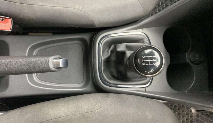 2019 Volkswagen Polo TRENDLINE 1.0L, Petrol, Manual, 25,854 km, Gear Lever
