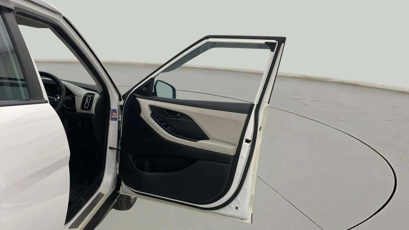 2022 Hyundai Creta E 1.5 PETROL, Petrol, Manual, 23,533 km, RHS Front Door