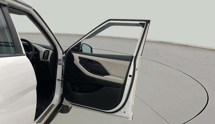 2022 Hyundai Creta E 1.5 PETROL, Petrol, Manual, 23,417 km, RHS Front Door