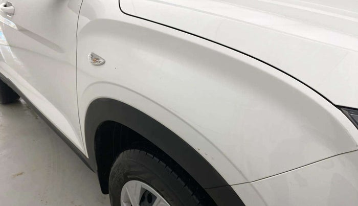 2022 Hyundai Creta E 1.5 PETROL, Petrol, Manual, 23,417 km, Right fender - Minor scratches