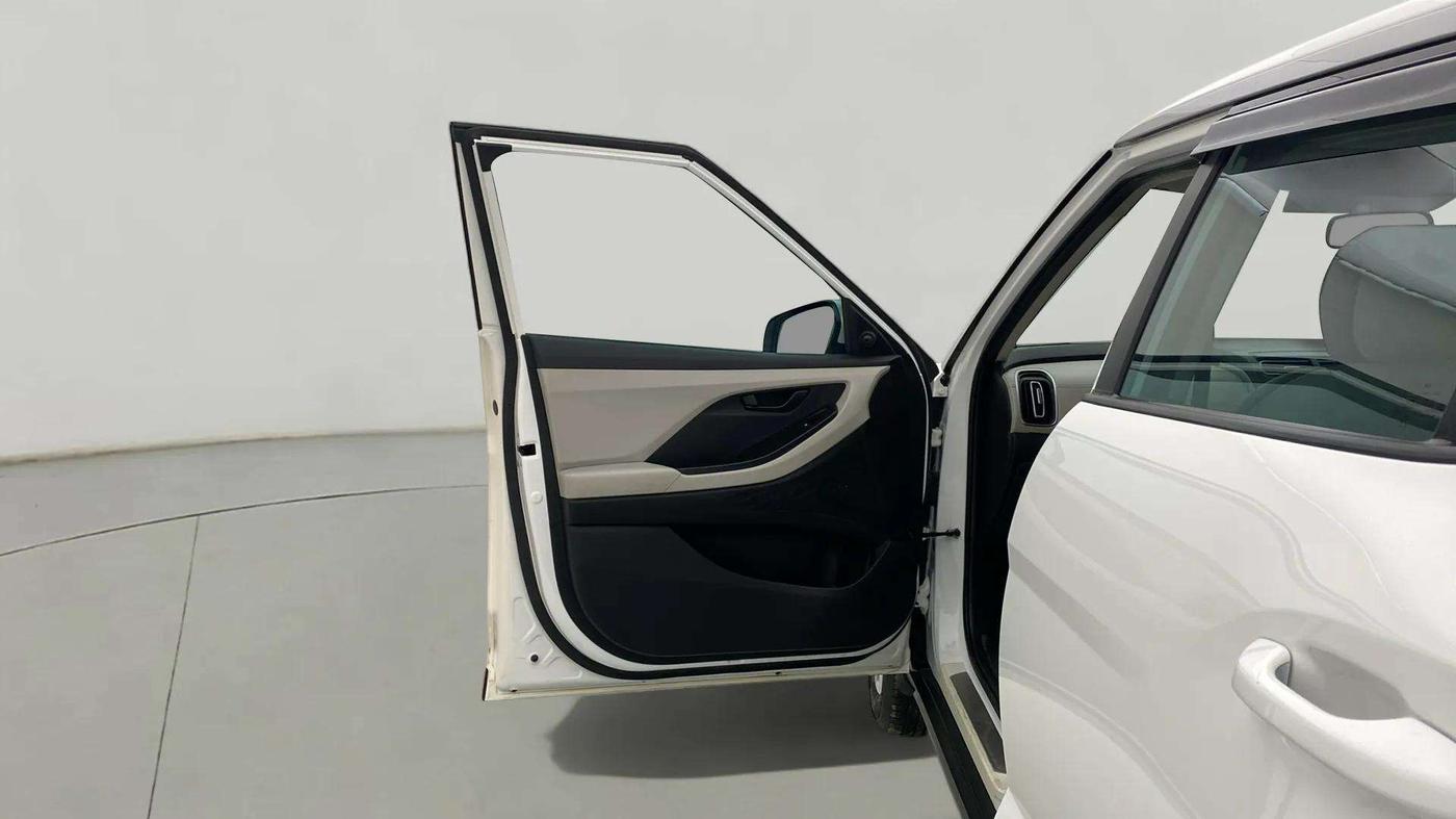 2022 Hyundai Creta E 1.5 PETROL, Petrol, Manual, 23,533 km, LHS Front Door