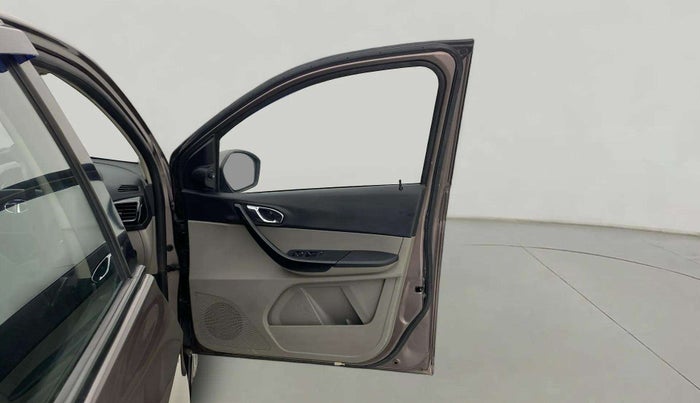 2018 Tata Tiago XZA PETROL, Petrol, Automatic, 70,951 km, RHS Front Door
