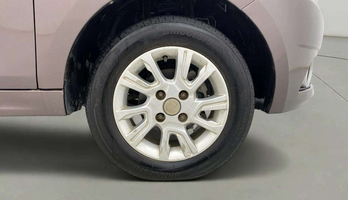 2018 Tata Tiago XZA PETROL, Petrol, Automatic, 70,951 km, Right Front Wheel