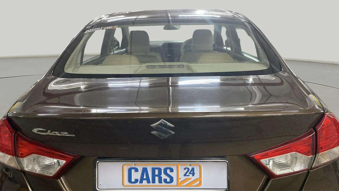 2017 Maruti Ciaz DELTA 1.4 MT PETROL, Petrol, Manual, 35,699 km, Rear Windshield