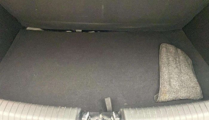 2014 Hyundai Grand i10 ASTA 1.2 KAPPA VTVT, Petrol, Manual, 72,433 km, Boot Inside