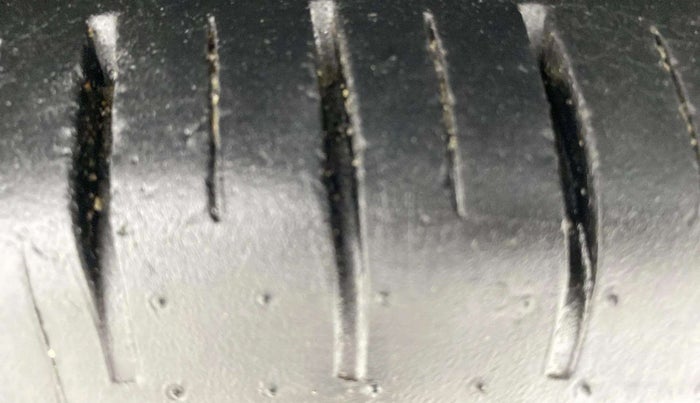 2023 Maruti Baleno ALPHA 1.2 AGS, Petrol, Automatic, 12,201 km, Left Rear Tyre Tread
