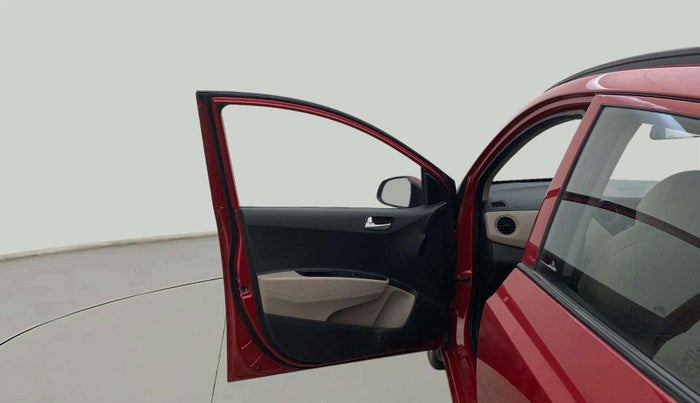 2017 Hyundai Grand i10 SPORTZ (O) AT 1.2 KAPPA VTVT, Petrol, Automatic, 39,301 km, LHS Front Door