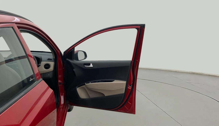 2017 Hyundai Grand i10 SPORTZ (O) AT 1.2 KAPPA VTVT, Petrol, Automatic, 39,301 km, RHS Front Door