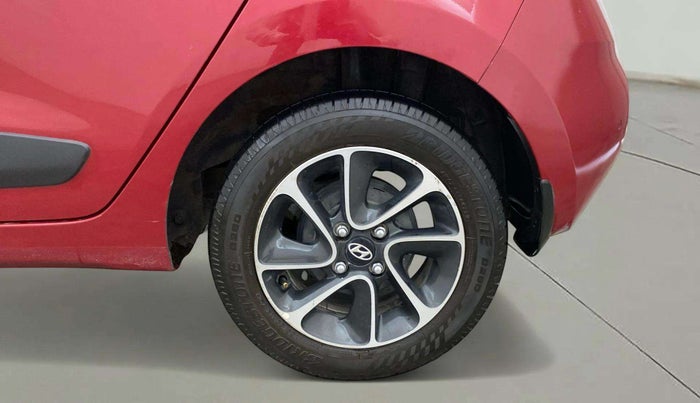 2017 Hyundai Grand i10 SPORTZ (O) AT 1.2 KAPPA VTVT, Petrol, Automatic, 39,301 km, Left Rear Wheel