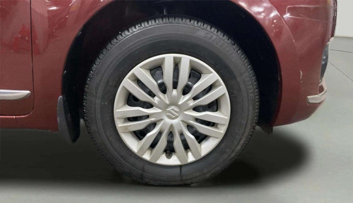 2019 Maruti Dzire VXI, Petrol, Manual, 38,118 km, Right Front Wheel