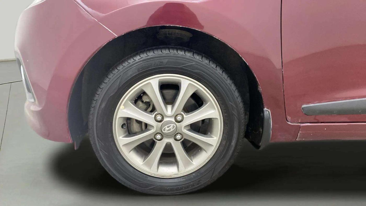 2015 Hyundai Grand i10 ASTA (O) 1.2 KAPPA VTVT, Petrol, Manual, 36,719 km, Left Front Wheel