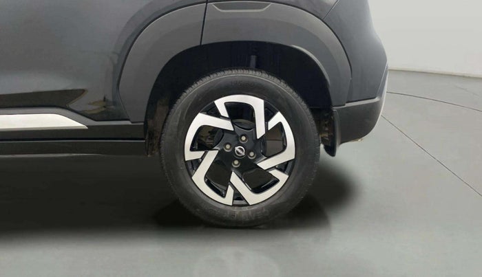 2023 Nissan MAGNITE XV MT, Petrol, Manual, 30,593 km, Left Rear Wheel