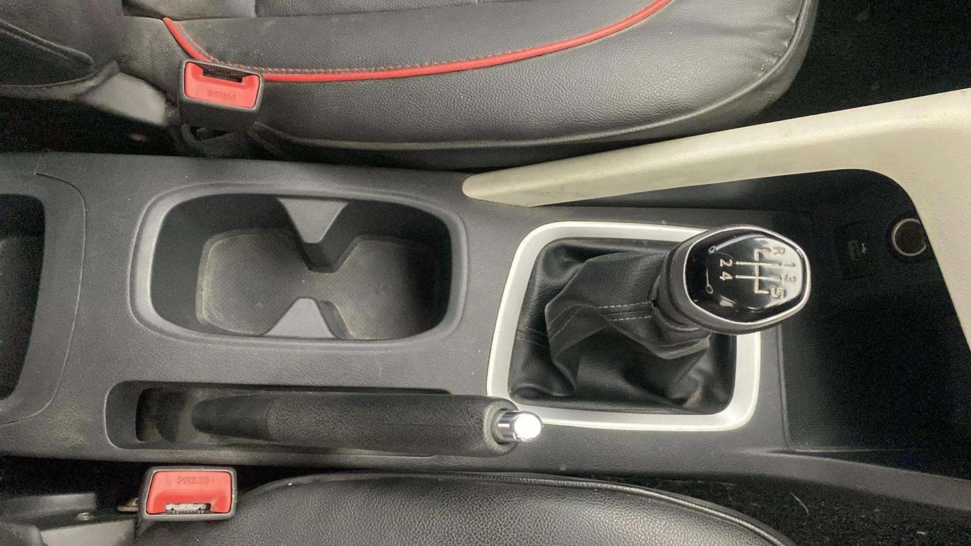 2023 Nissan MAGNITE XV MT, Petrol, Manual, 30,593 km, Gear Lever