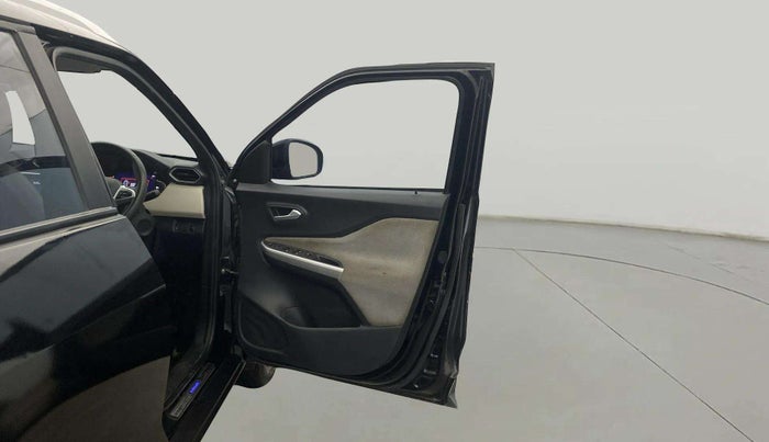2023 Nissan MAGNITE XV MT, Petrol, Manual, 30,593 km, RHS Front Door