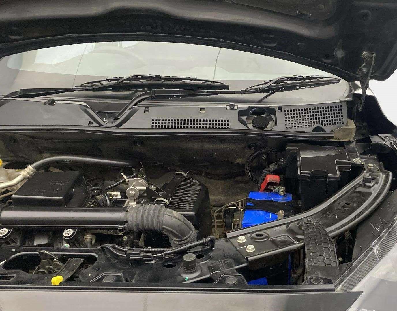2023 Nissan MAGNITE XV MT, Petrol, Manual, 30,593 km, Engine View - Left