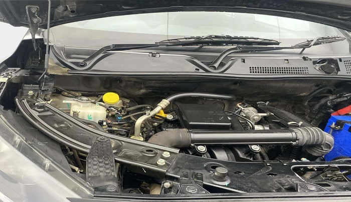 2023 Nissan MAGNITE XV MT, Petrol, Manual, 30,593 km, Engine View - Right