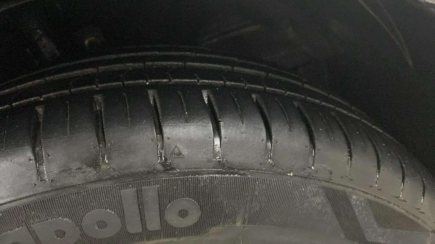 2019 Maruti Baleno ZETA CVT PETROL 1.2, Petrol, Automatic, 52,206 km, Right Front Tyre Tread