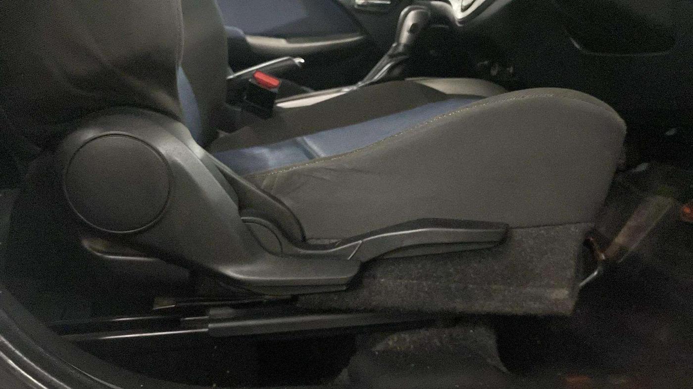 2019 Maruti Baleno ZETA CVT PETROL 1.2, Petrol, Automatic, 52,206 km, Driver Side Adjustment Panel