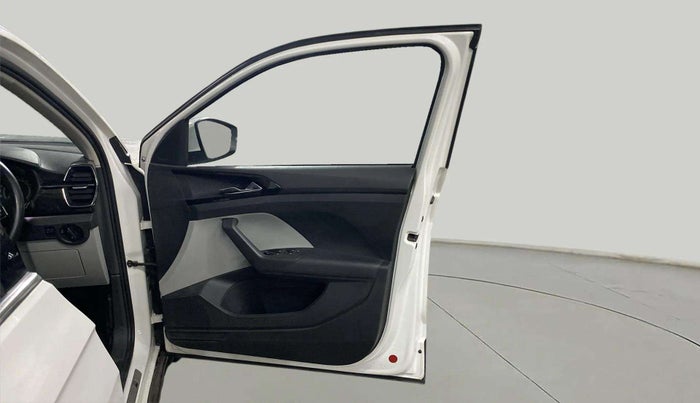 2021 Skoda KUSHAQ STYLE 1.0L TSI MT, Petrol, Manual, 49,263 km, RHS Front Door