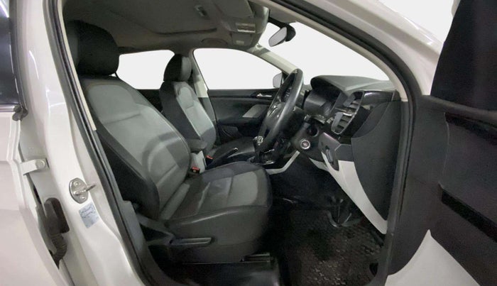 2021 Skoda KUSHAQ STYLE 1.0L TSI MT, Petrol, Manual, 49,263 km, Right Side Front Door Cabin
