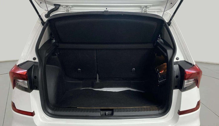 2021 Skoda KUSHAQ STYLE 1.0L TSI MT, Petrol, Manual, 49,263 km, Boot Open Zoomed View