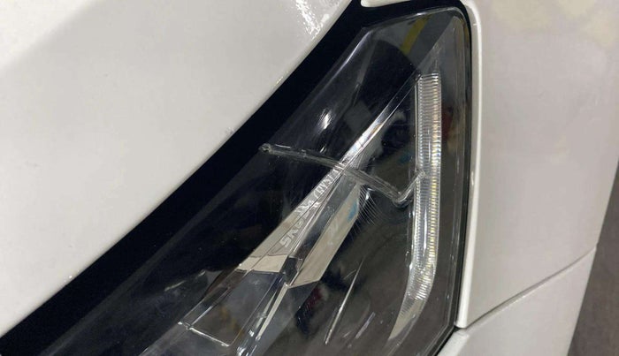2021 Skoda KUSHAQ STYLE 1.0L TSI MT, Petrol, Manual, 49,263 km, Left headlight - Minor scratches