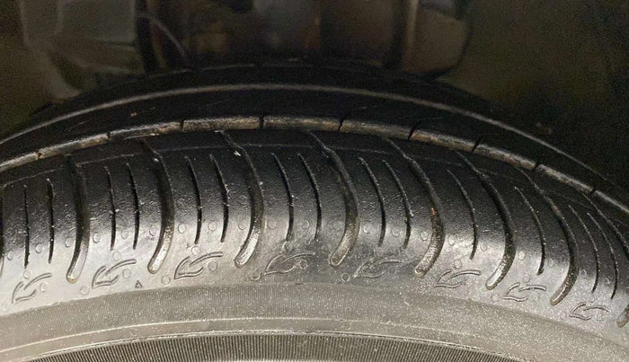 2020 Tata Tiago XT PETROL, CNG, Manual, 83,956 km, Left Front Tyre Tread