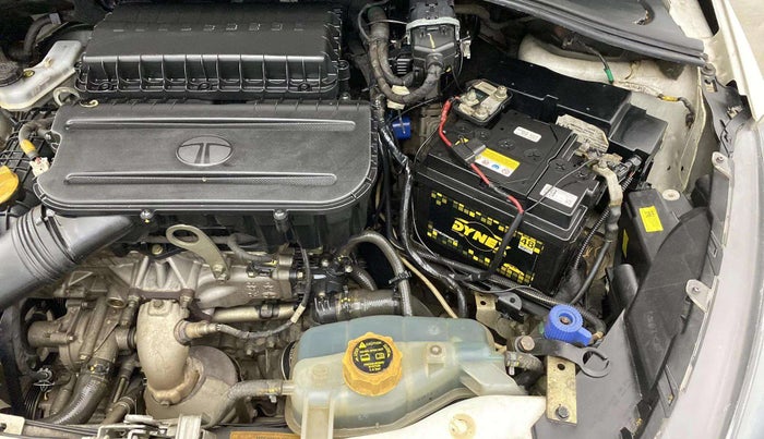 2020 Tata Tiago XT PETROL, CNG, Manual, 83,956 km, Engine View - Left