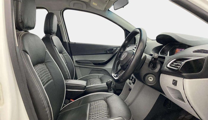 2020 Tata Tiago XT PETROL, CNG, Manual, 83,956 km, Right Side Front Door Cabin