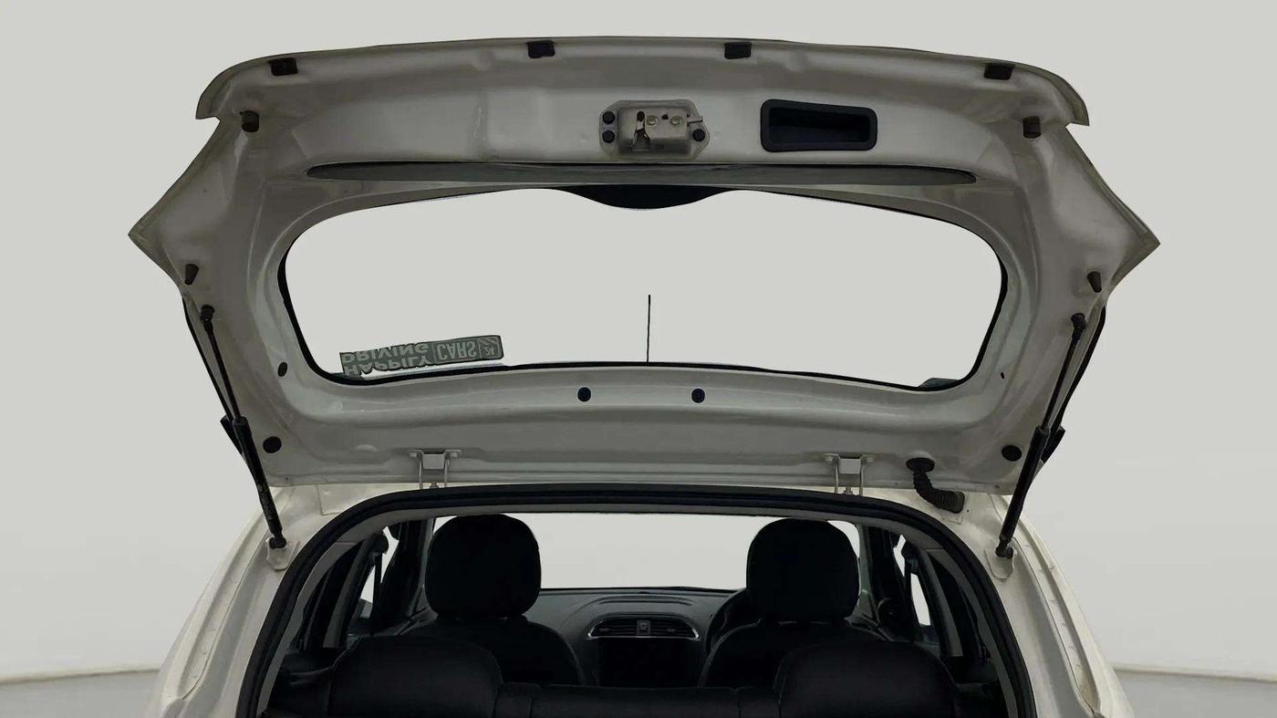 2020 Tata Tiago XT PETROL, CNG, Manual, 83,956 km, Boot Door Open