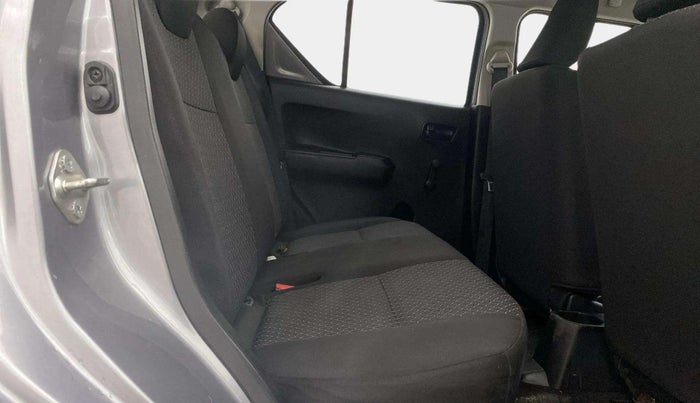 2022 Maruti IGNIS SIGMA 1.2, Petrol, Manual, 39,108 km, Right Side Rear Door Cabin
