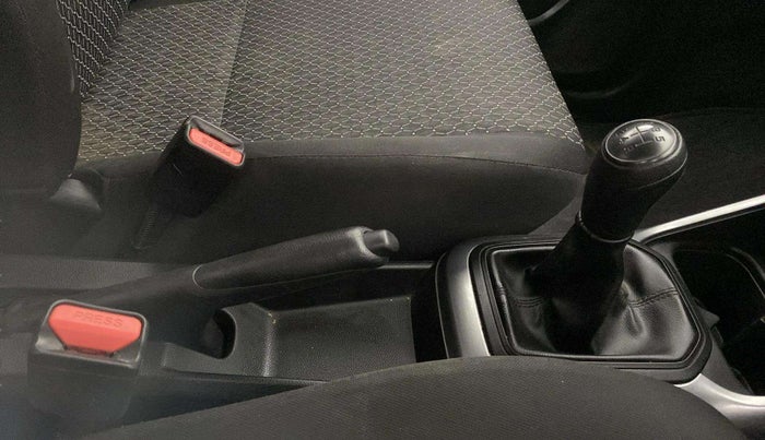 2022 Maruti IGNIS SIGMA 1.2, Petrol, Manual, 39,108 km, Gear Lever