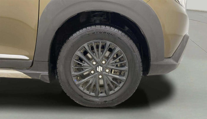 2019 Maruti XL6 ALPHA MT, Petrol, Manual, 98,058 km, Right Front Wheel