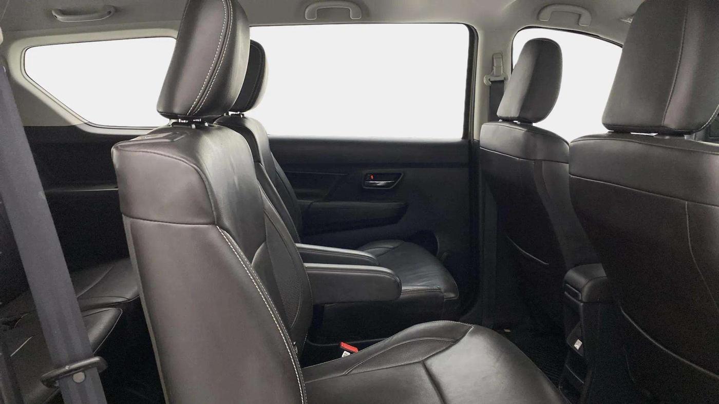 2019 Maruti XL6 ALPHA MT, Petrol, Manual, 98,184 km, Right Side Rear Door Cabin