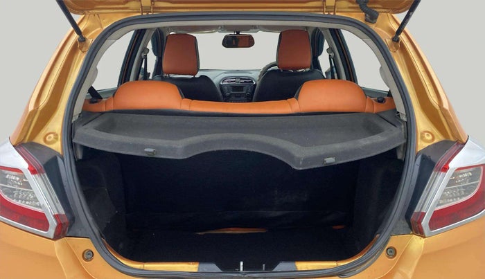 2017 Tata Tiago XZ PETROL, Petrol, Manual, 29,777 km, Boot Inside